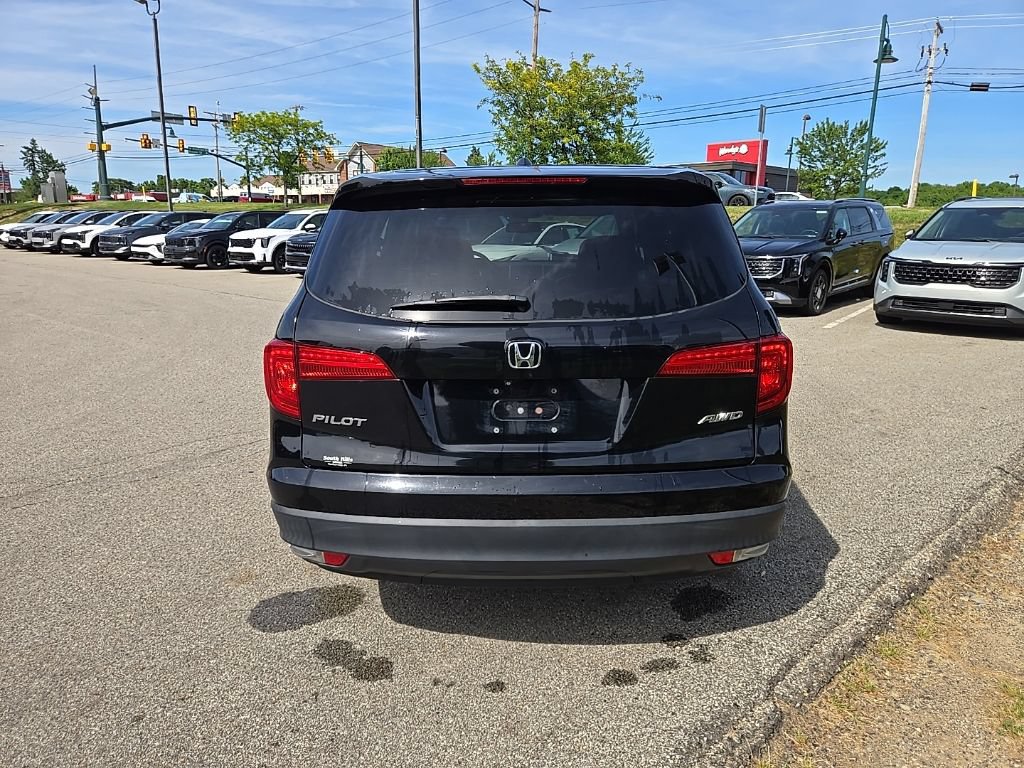 Used 2017 Honda Pilot EX-L image 4