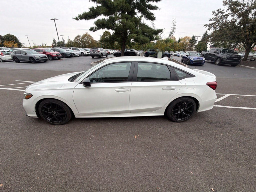 Used 2025 Honda Civic Sport image 8
