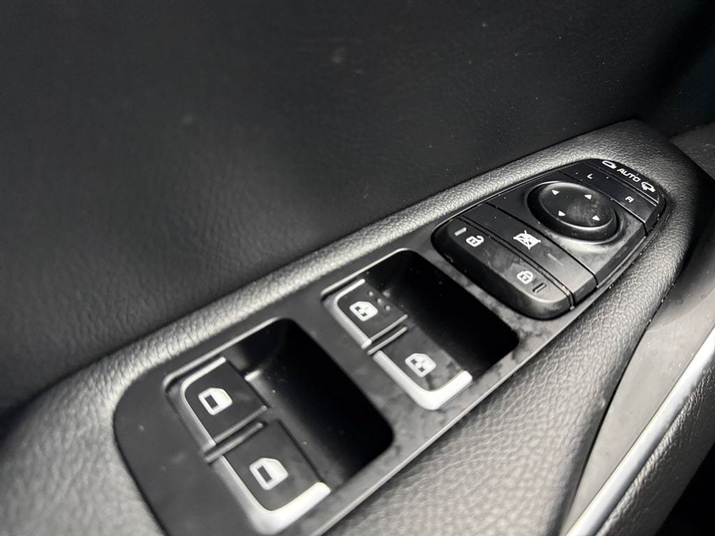 Certified 2022 Kia Stinger GT-Line AWD/4WD image 28