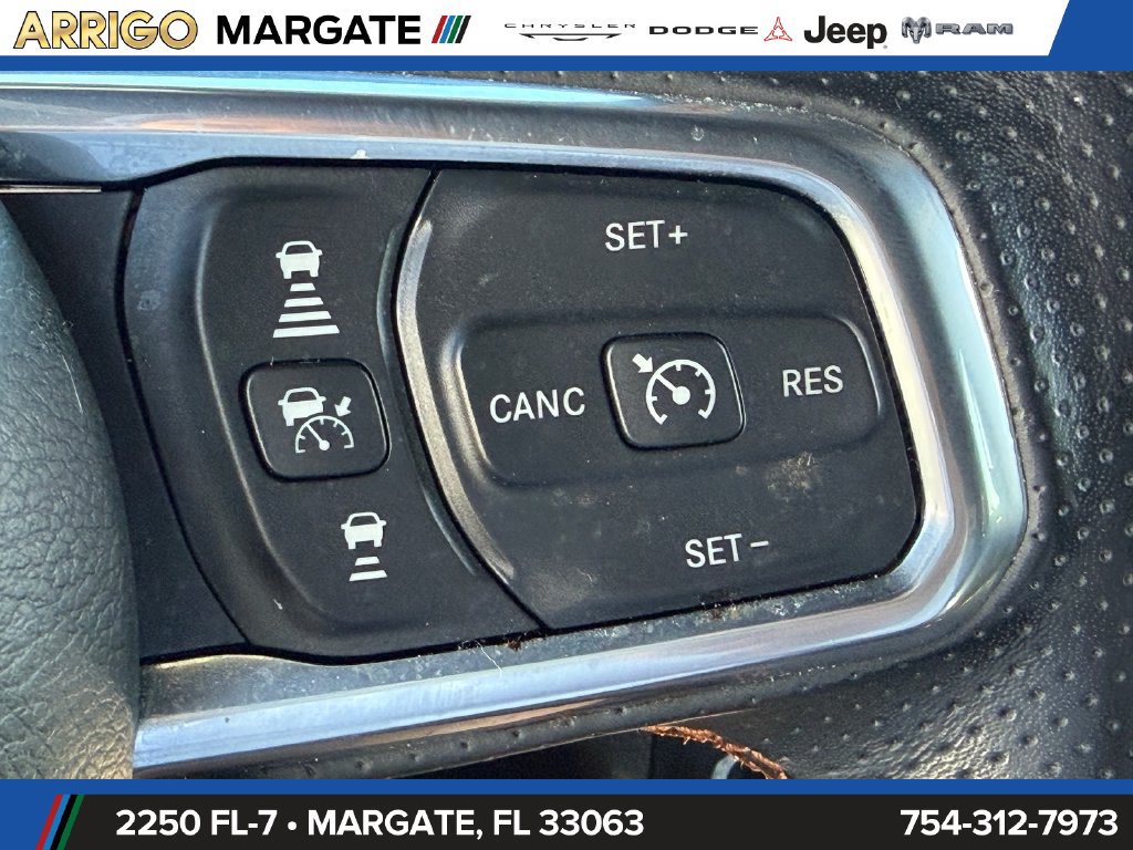 Used 2022 Jeep Wrangler Unlimited Rubicon AWD/4WD image 29
