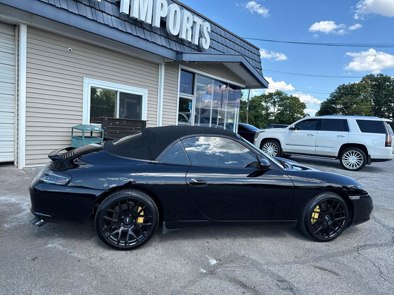 Used 2003 Porsche 911 Carrera 4 AWD/4WD image 8