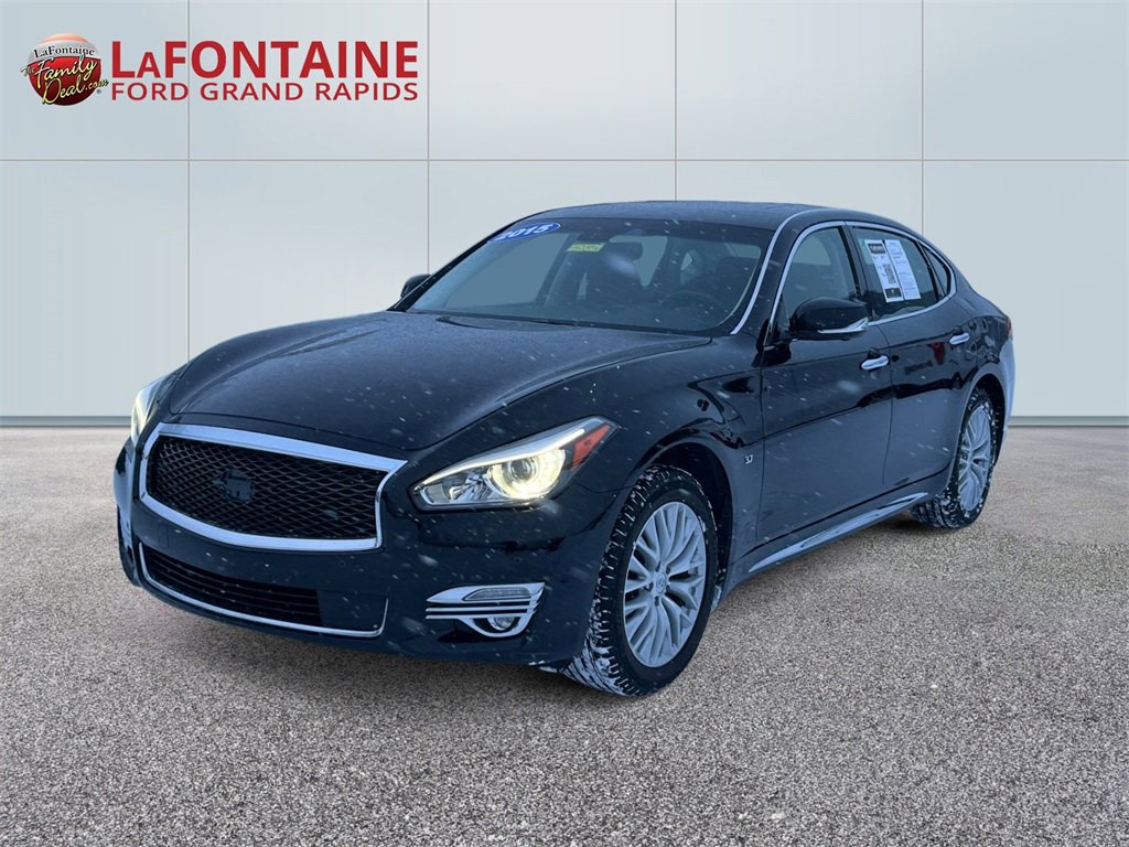 Used 2015 INFINITI Q70 L 3.7 w/ Deluxe Touring Package