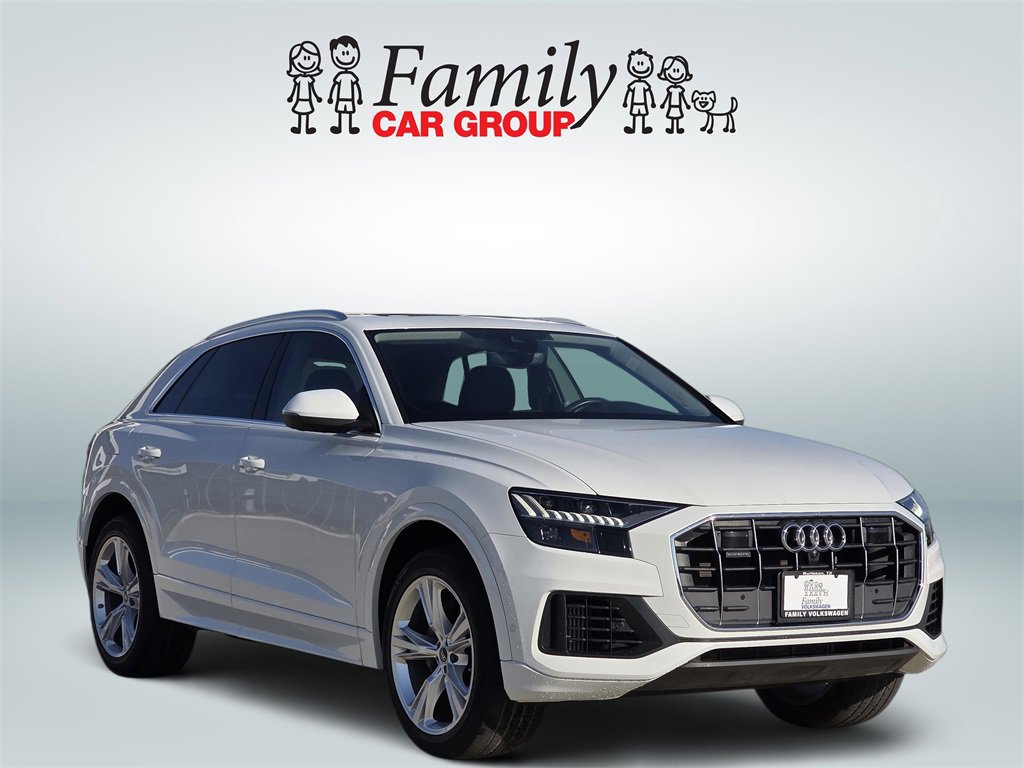 Used 2023 Audi Q8 Premium Plus image 2