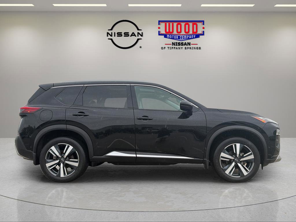 Certified 2023 Nissan Rogue Platinum AWD/4WD image 2