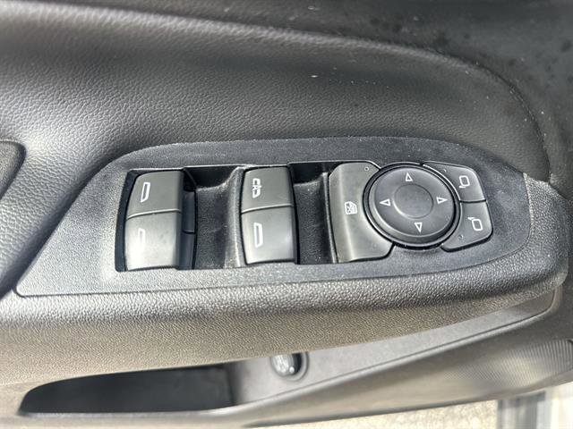 Used 2018 Chevrolet Equinox LT image 15