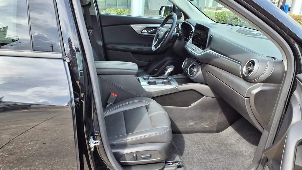 Used 2024 Chevrolet Blazer LT w/ LPO, Floor Liner Package FWD image 22