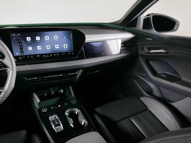 Certified 2027 Audi Q6 e-tron Premium Plus w/ Premium Plus AWD/4WD image 17
