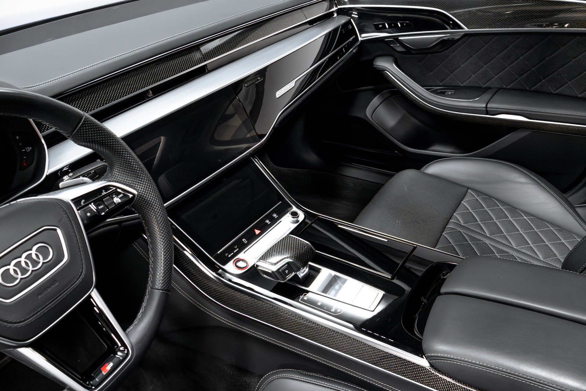 Used 2023 Audi S8 image 65