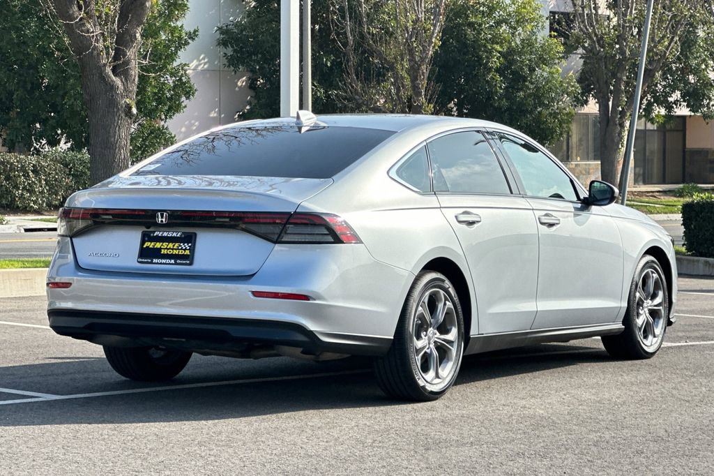 Used 2024 Honda Accord EX image 4