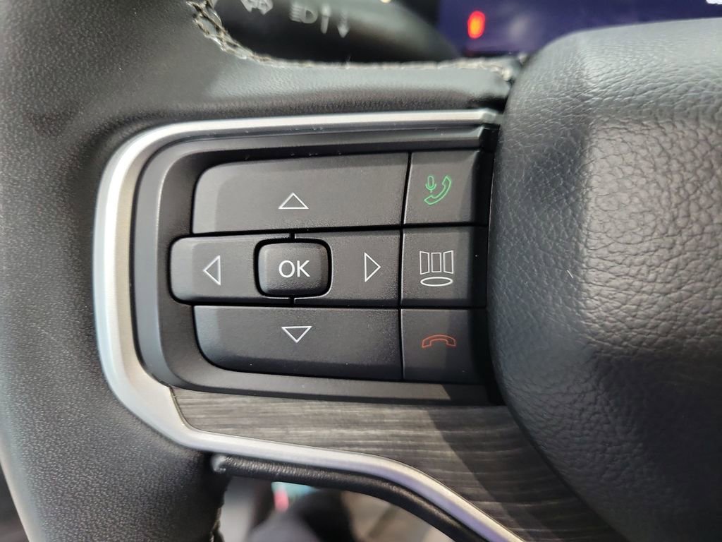 Used 2023 Jeep Wagoneer L Series II w/ Convenience Group I AWD/4WD image 44