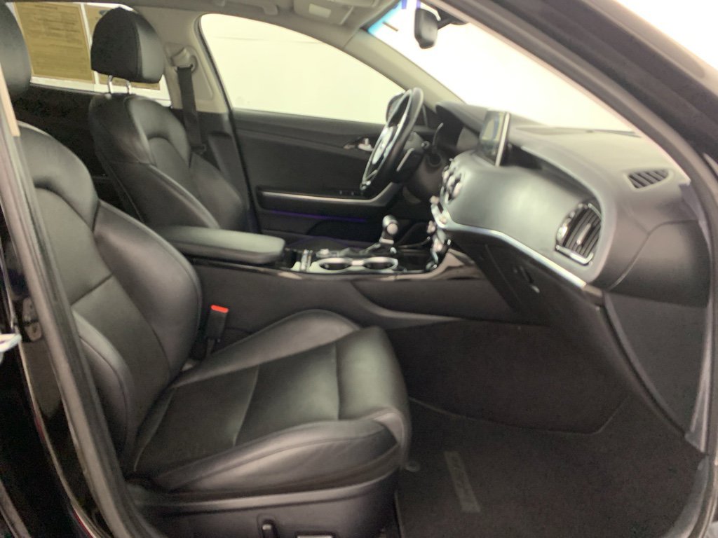 Used 2019 Kia Stinger GT-Line w/ Sun & Sound Package image 43