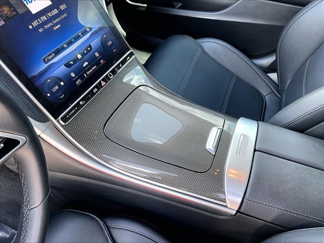 Used 2022 Mercedes-Benz C 300 Sedan image 15