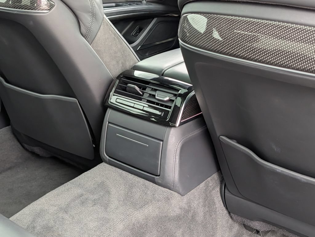 Used 2021 Audi S8 L w/ S8 Executive Package AWD/4WD image 34