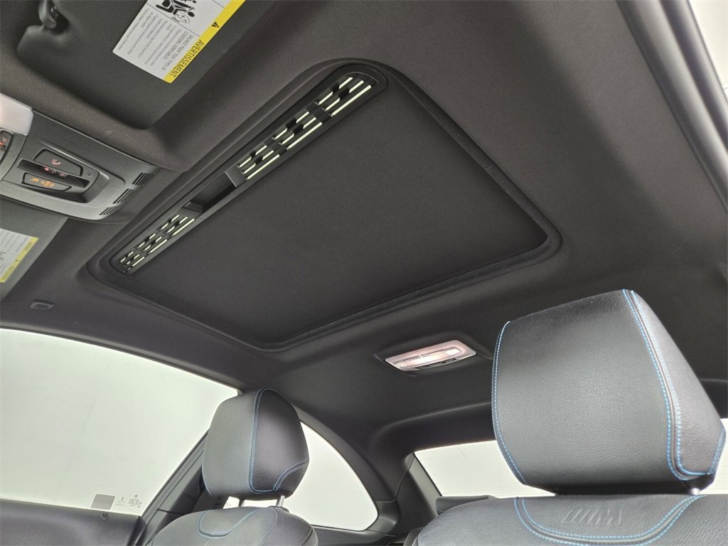 Used 2018 BMW M2 image 15