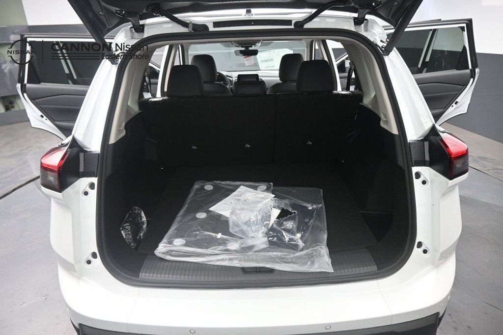 New 2026 Nissan Rogue Dark Armor AWD/4WD image 19