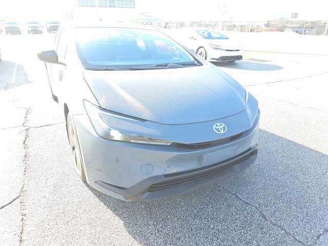 New 2026 Toyota Prius LE image 1