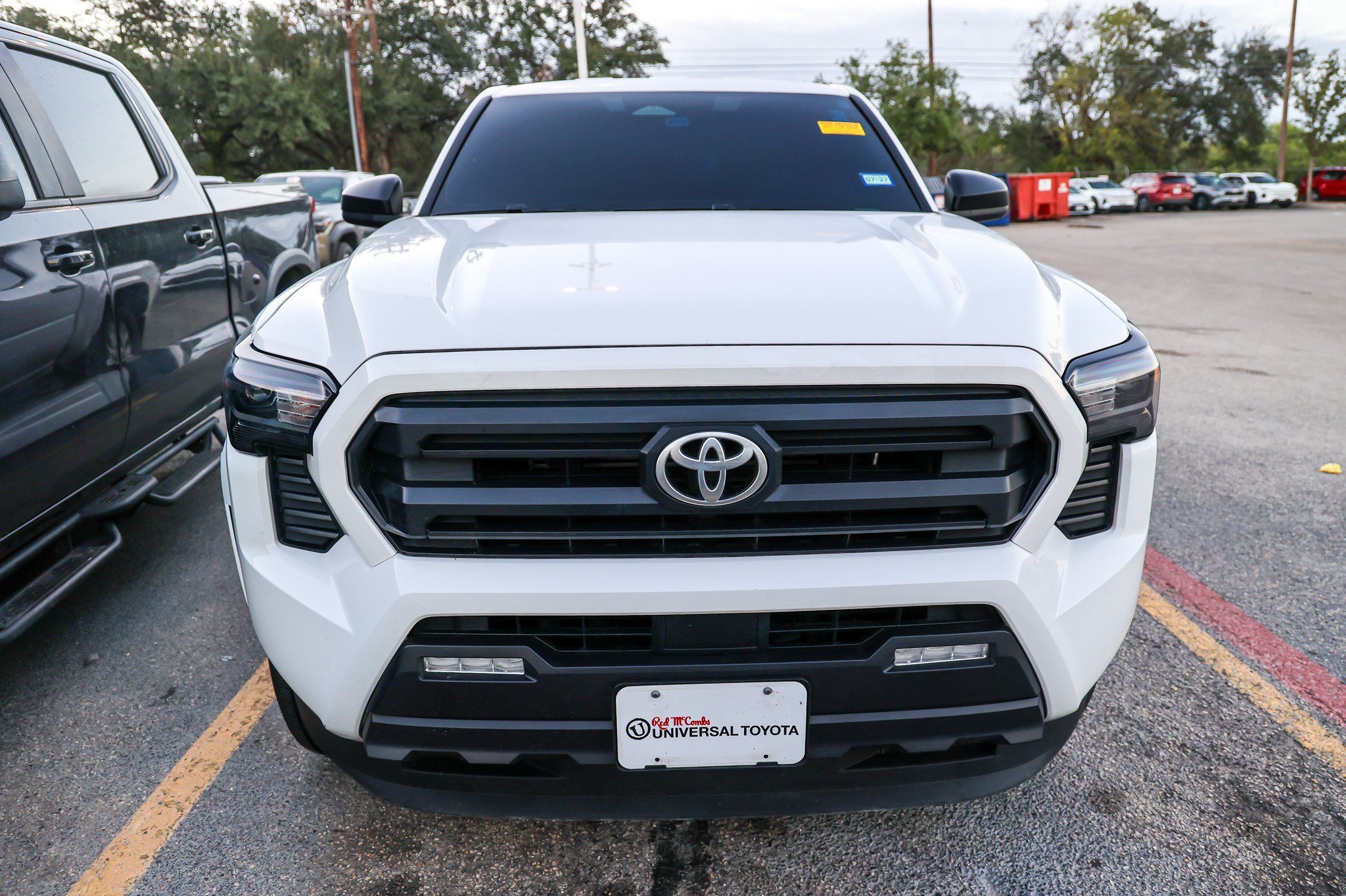 Certified 2025 Toyota Tacoma SR RWD image 4