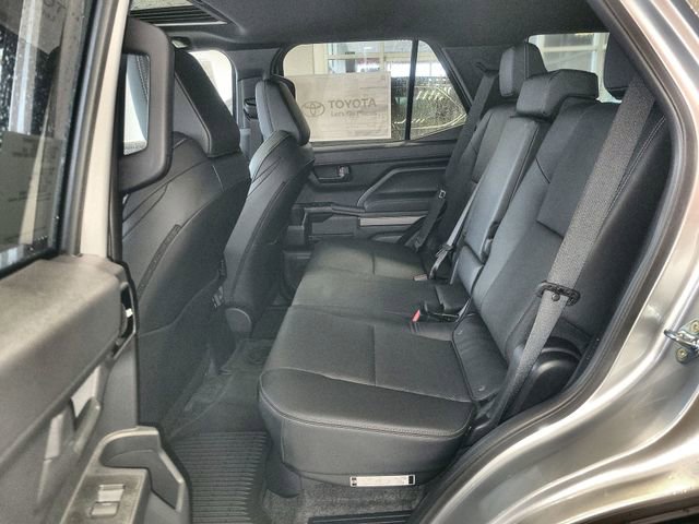 New 2026 Toyota 4Runner TRD Off-Road Premium AWD/4WD image 23
