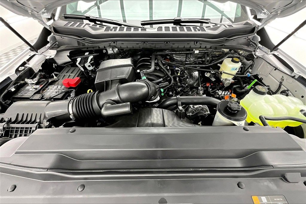 New 2026 Ford F350 XLT w/ FX4 Off-Road Package image 10