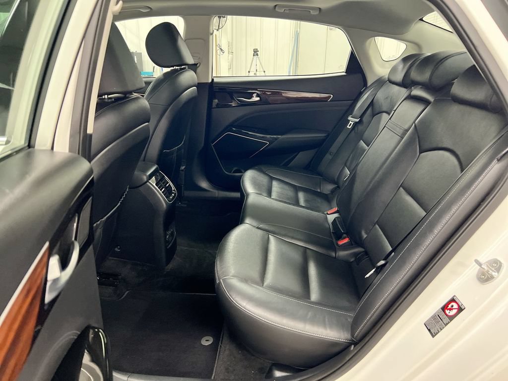 Used 2019 Kia Cadenza Technology FWD image 24