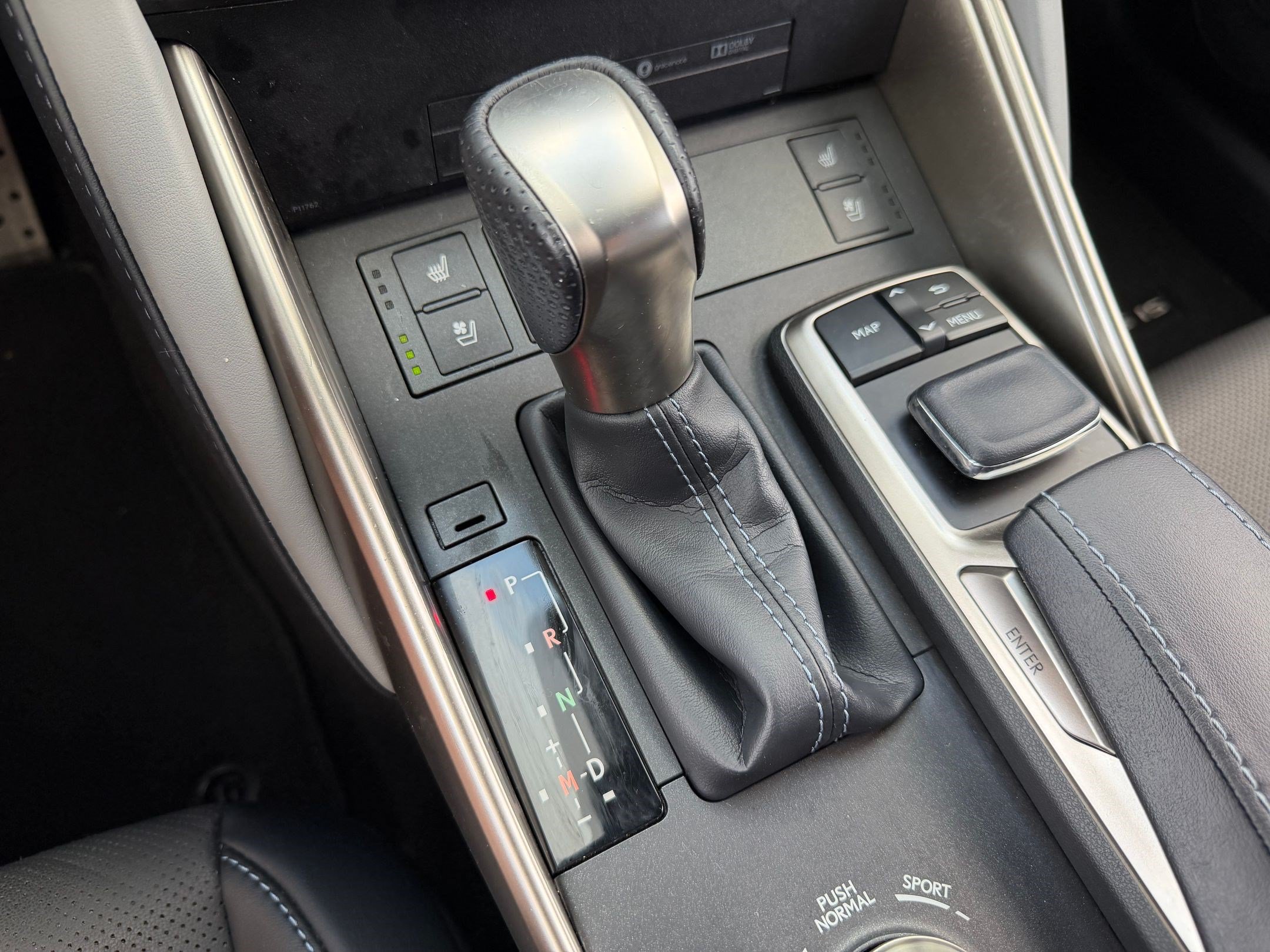 Used 2020 Lexus IS 300 F Sport w/ Blackline Edition RWD image 15