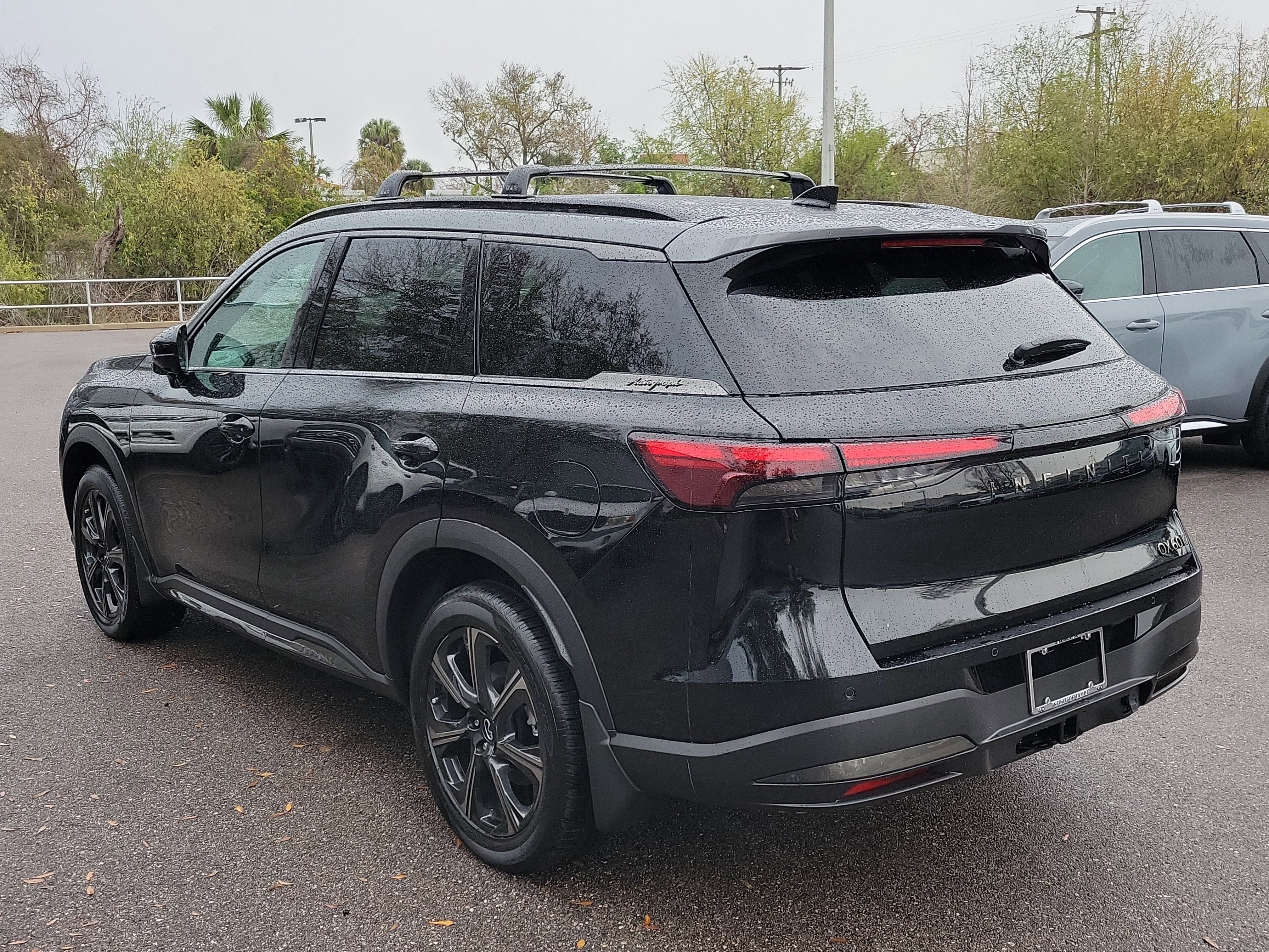 New 2026 INFINITI QX60 Autograph w/ Dark Cargo Package image 4