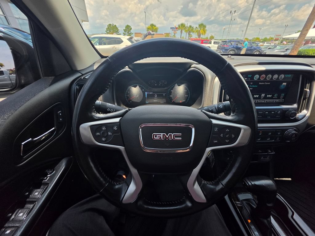 Used 2018 GMC Canyon SLE AWD/4WD image 18