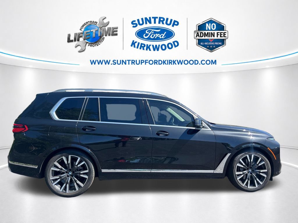 Used 2024 BMW X7 xDrive40i AWD/4WD image 8