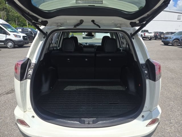 Used 2017 Toyota RAV4 Limited FWD image 12