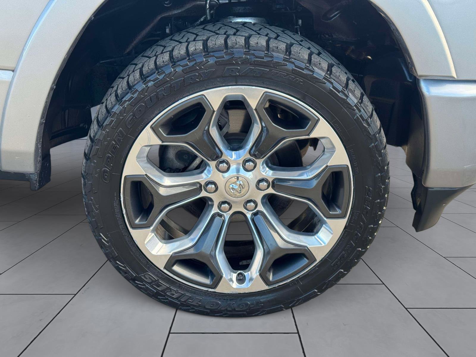 Used 2020 RAM 1500 Limited image 6