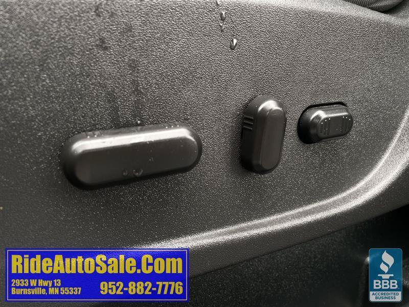 Used 2017 Ford Escape SE AWD/4WD image 17