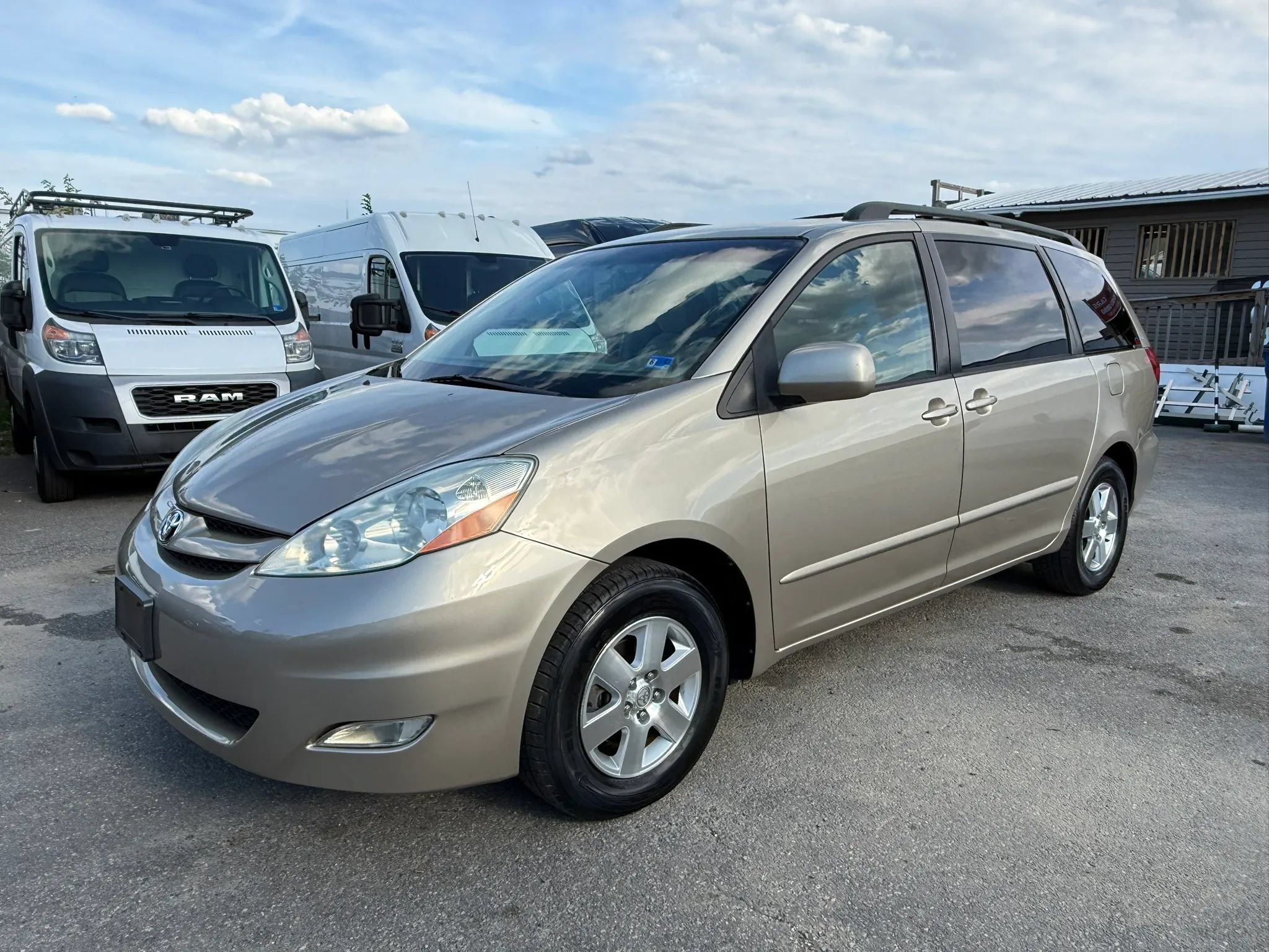 Used 2006 Toyota Sienna FWD image 15