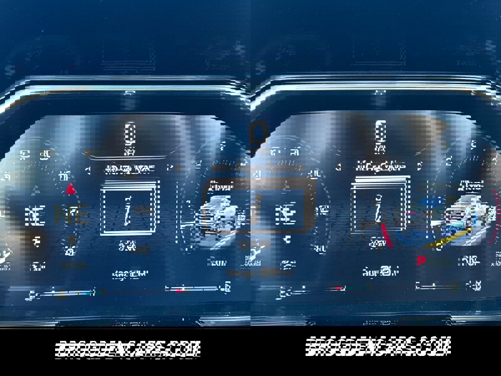 New 2026 GMC Sierra 3500 SLE image 3