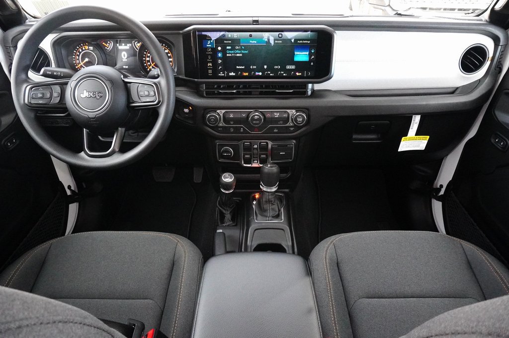 New 2026 Jeep Gladiator Sport AWD/4WD image 9