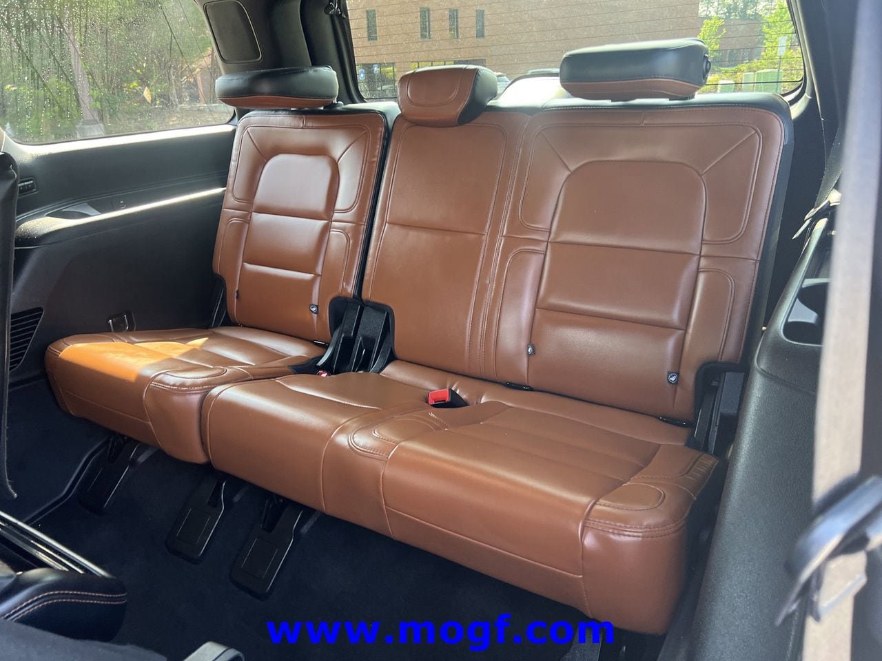 Used 2020 Lincoln Navigator Reserve w/ Luxury Package RWD image 26