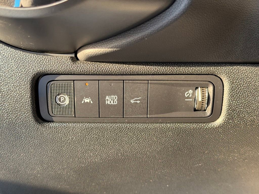 Used 2025 Chevrolet Equinox EV RS image 20