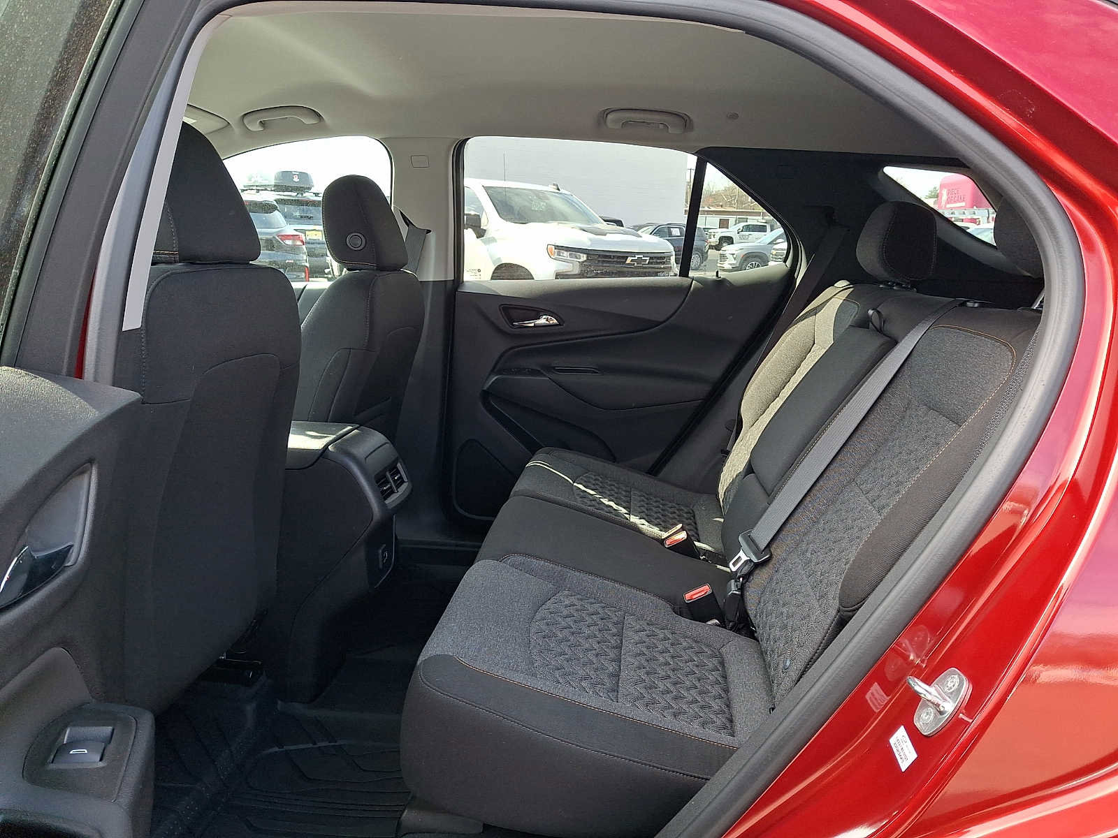 Used 2024 Chevrolet Equinox LT w/ LPO, Floor Liner Package AWD/4WD image 10