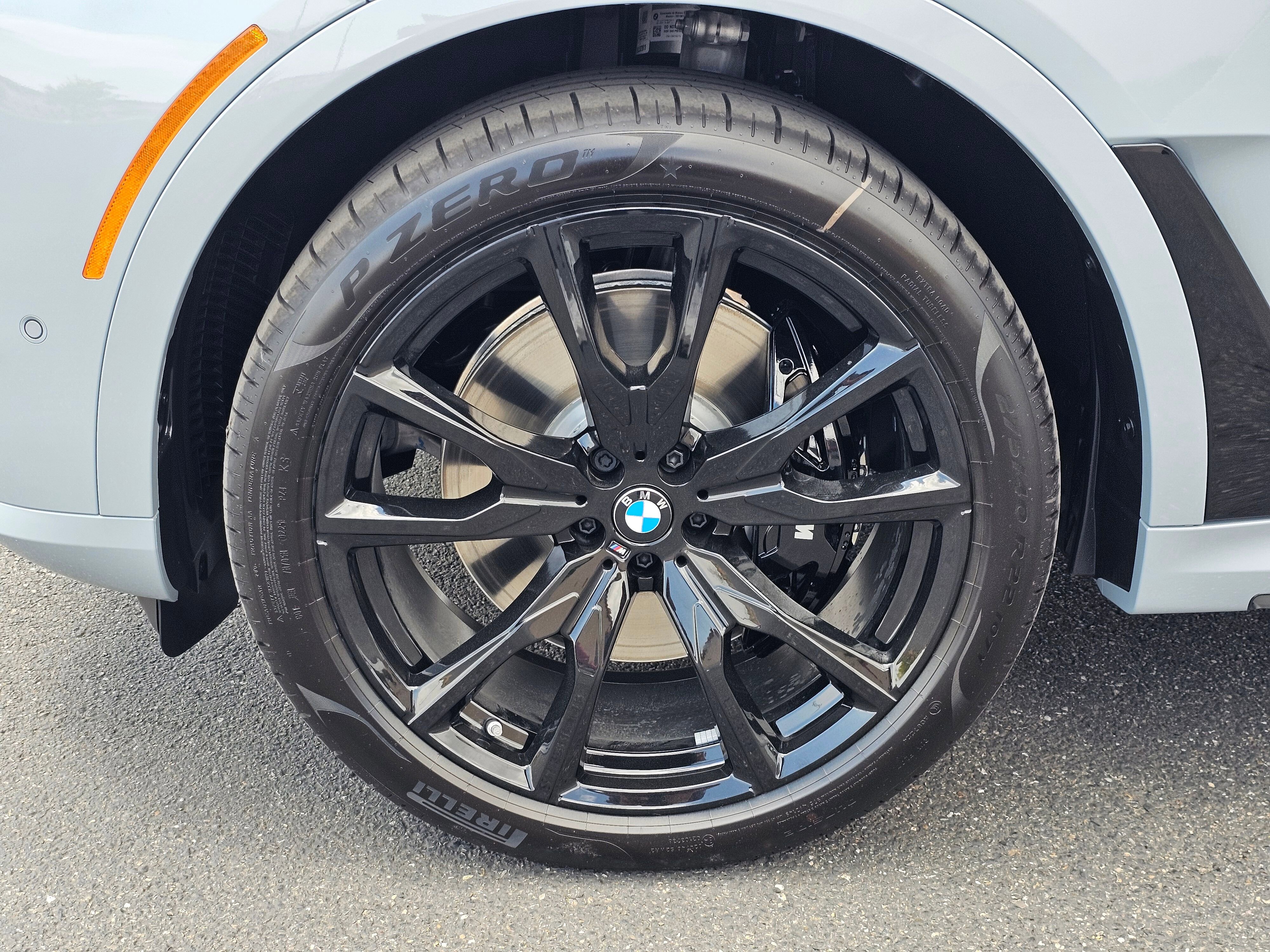 New 2026 BMW X7 xDrive40i w/ M Sport Package image 8