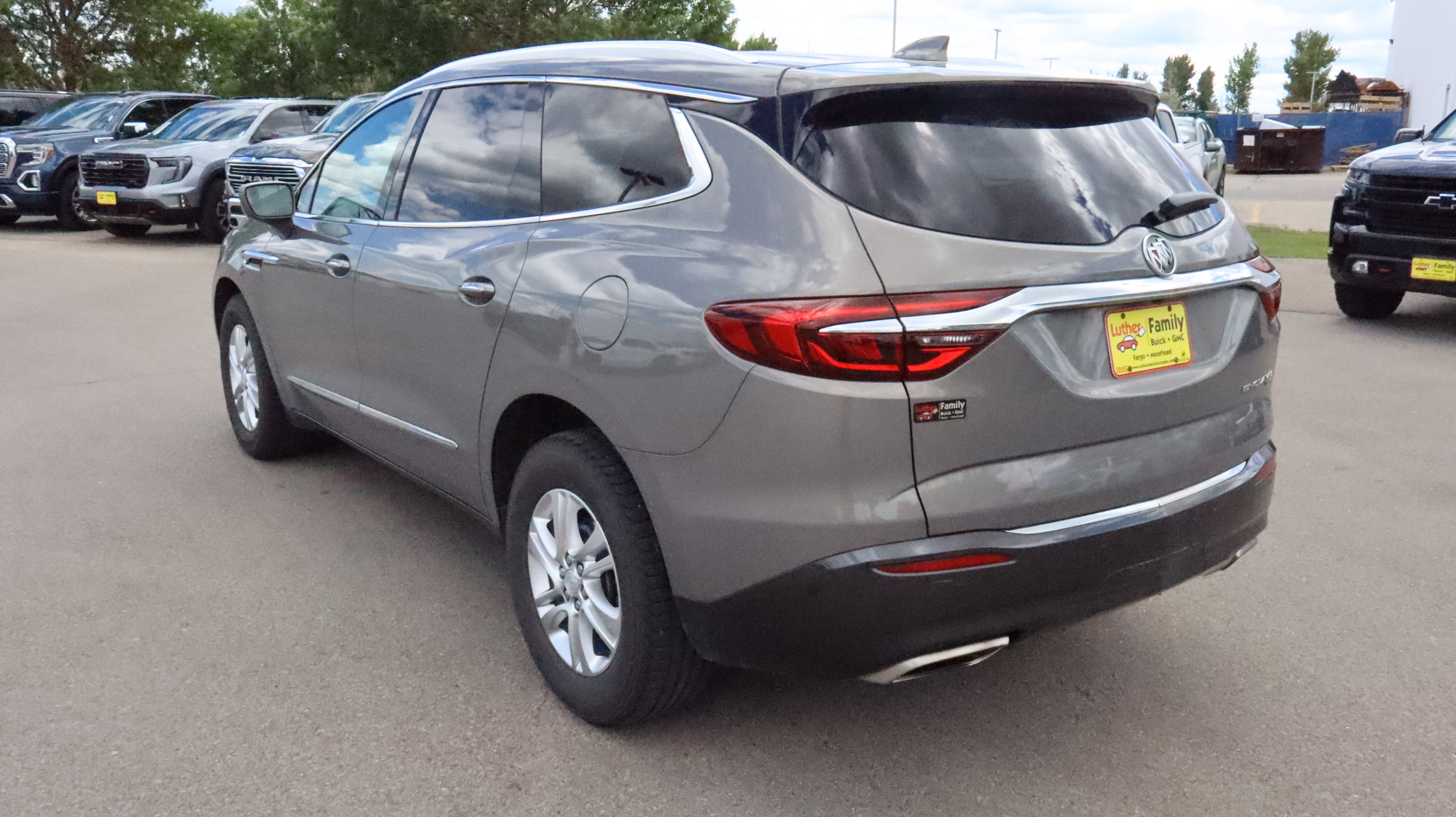 Used 2019 Buick Enclave Premium w/ Trailering Package, 5000 lbs. AWD/4WD image 5