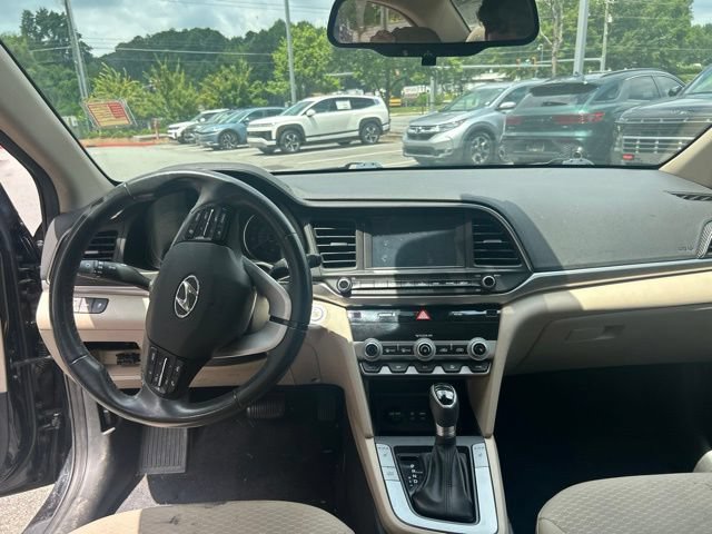 Used 2019 Hyundai Elantra Value Edition FWD image 10