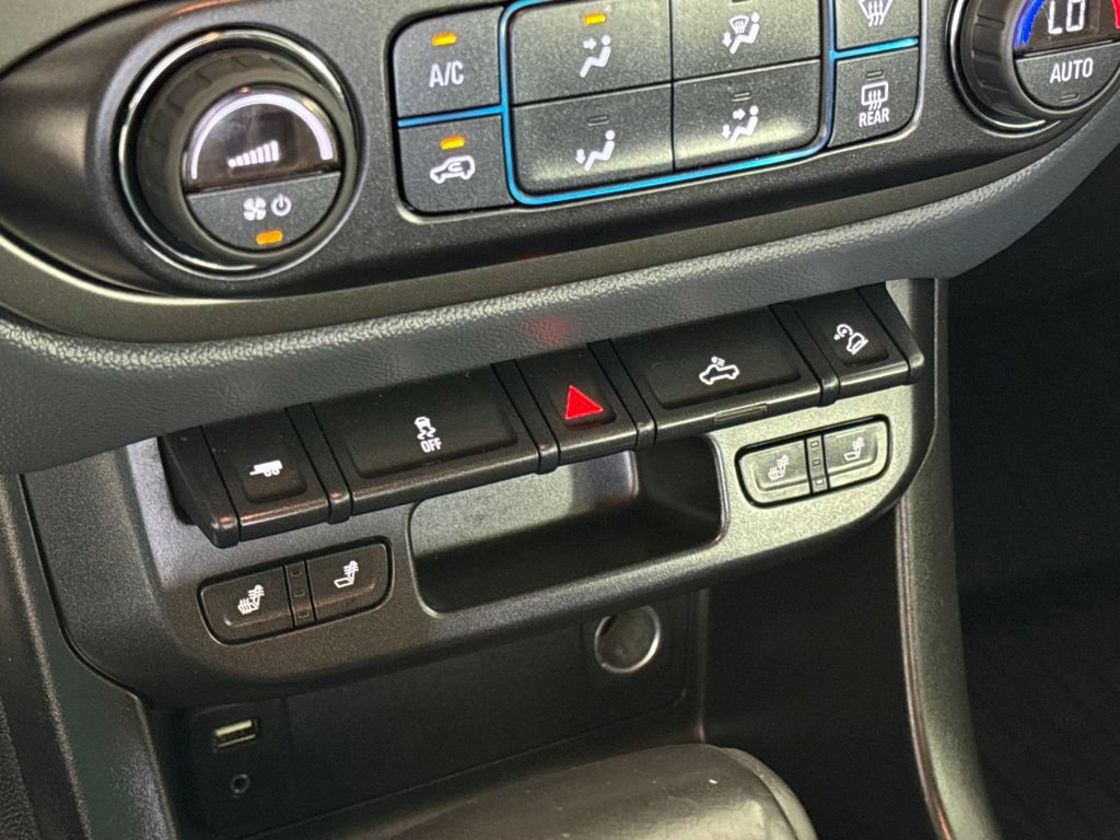 Used 2017 Chevrolet Colorado Z71 AWD/4WD image 27