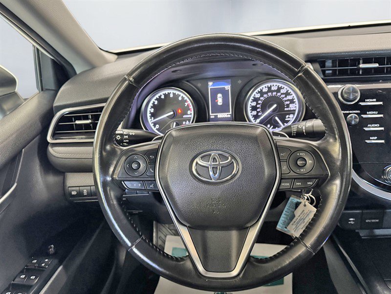 Used 2019 Toyota Camry SE image 16
