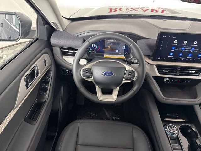 New 2025 Ford Explorer Active w/ Active Comfort Package image 11