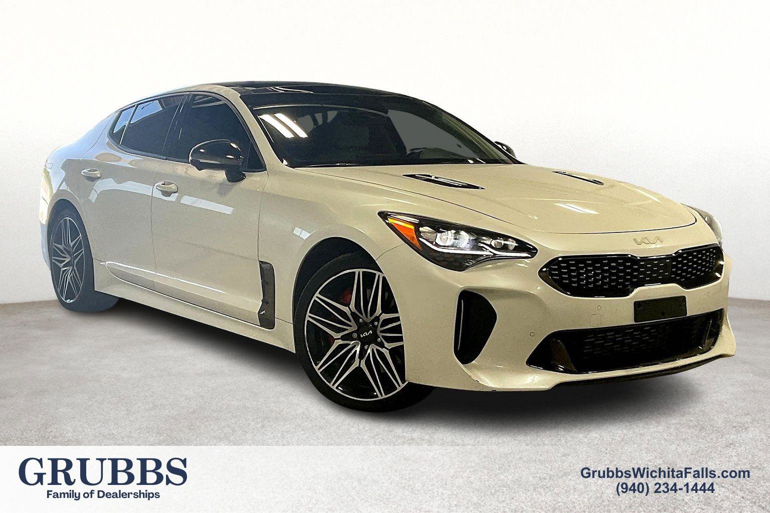 Used 2023 Kia Stinger GT2