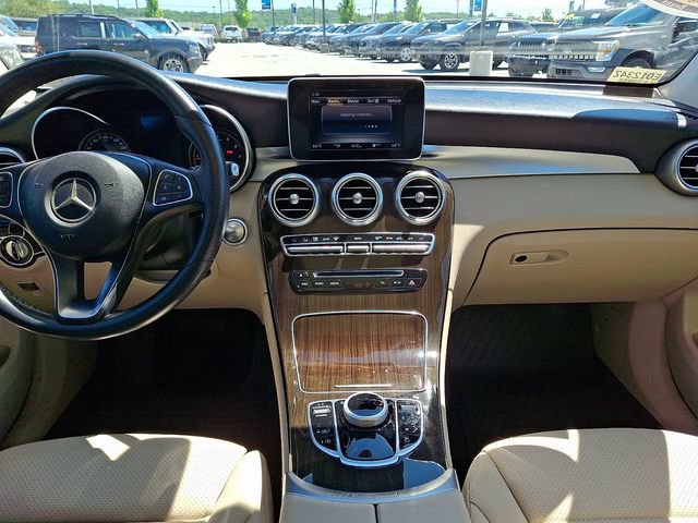 Used 2019 Mercedes-Benz GLC 300 4MATIC image 21