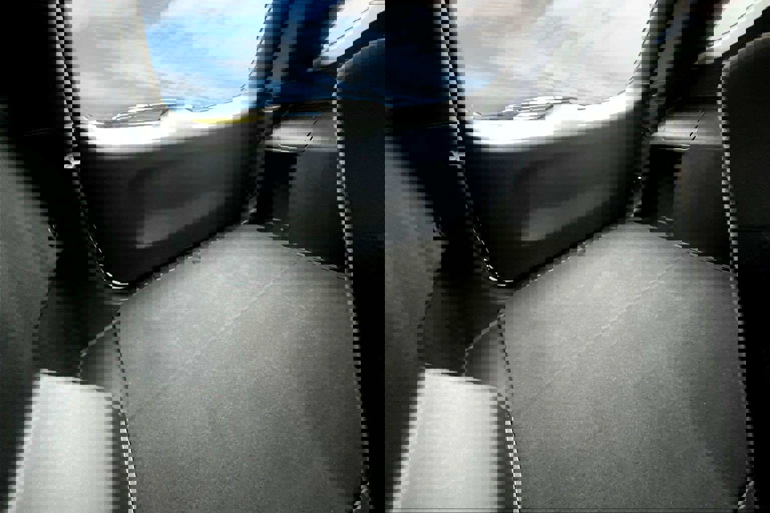 Used 2022 Chevrolet Equinox LS w/ LS Convenience Package image 17