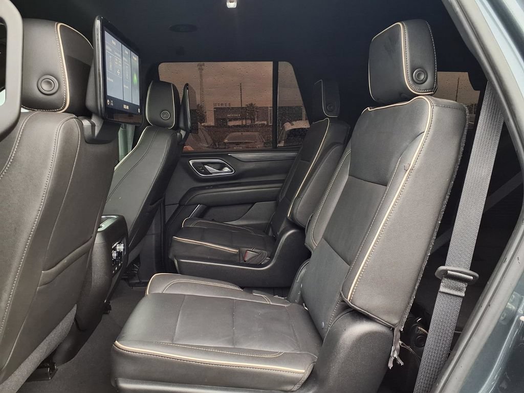 Certified 2021 GMC Yukon SLT w/ Rear Media and Nav Package RWD image 17