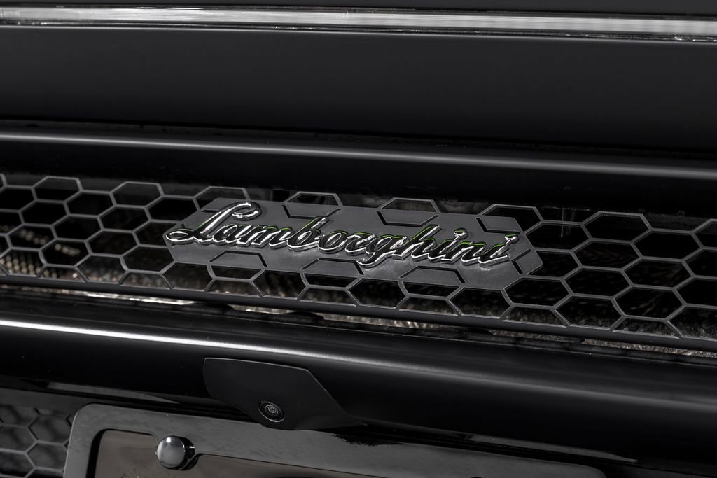 Used 2024 Lamborghini Huracan Sterrato image 52
