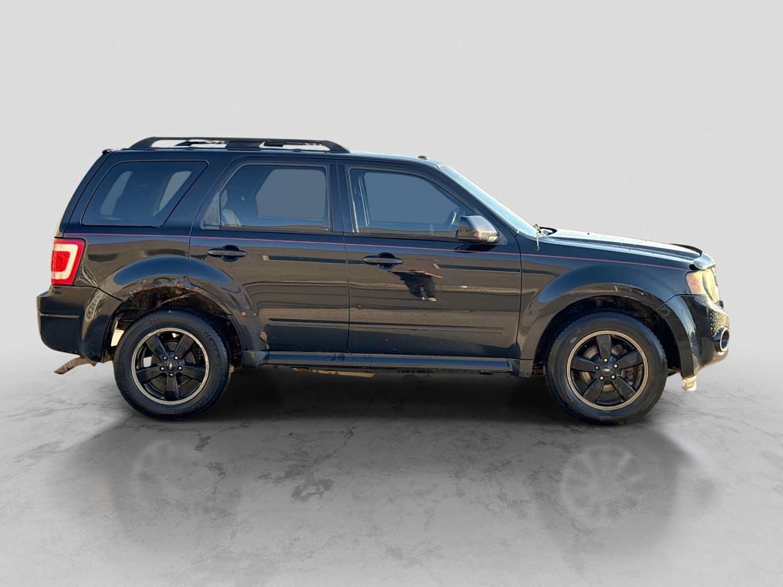 Used 2010 Ford Escape XLT AWD/4WD image 6