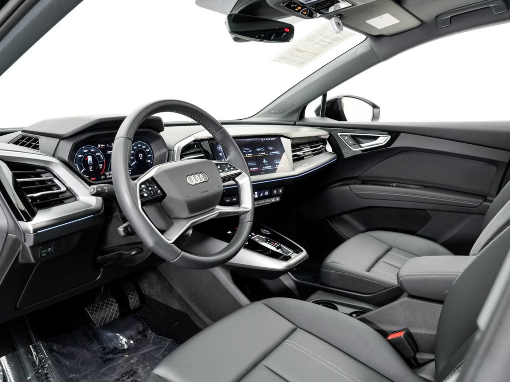 Used 2023 Audi Q4 e-tron Premium Plus w/ Premium Plus AWD/4WD image 4